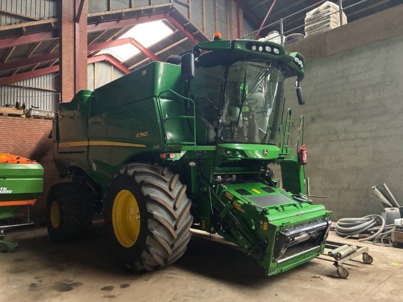 John Deere S 790i