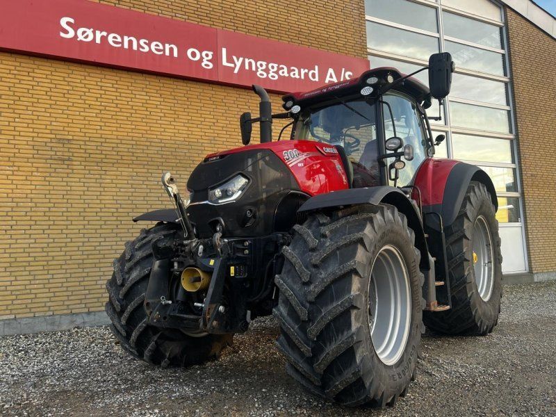 Case IH OPTUM 300 CVX