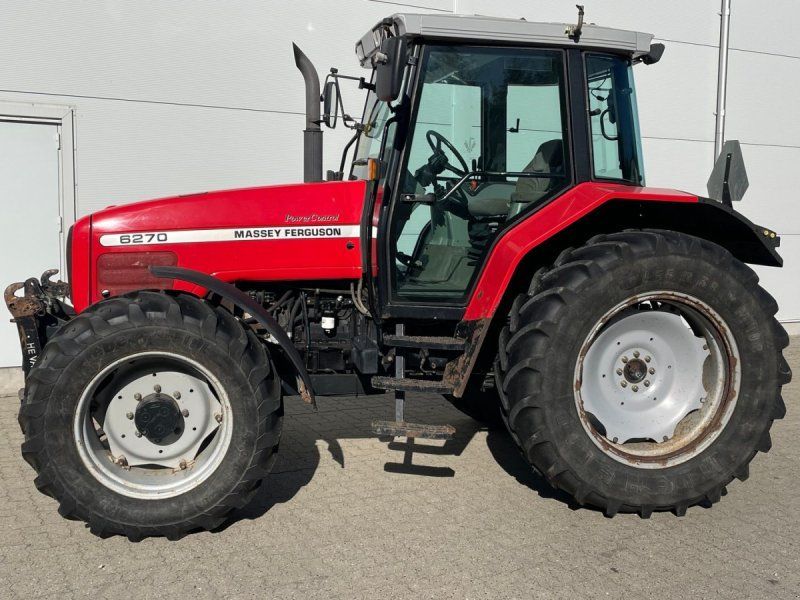 Massey Ferguson 6270