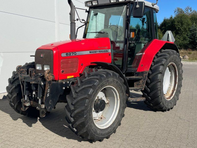 Massey Ferguson 6270