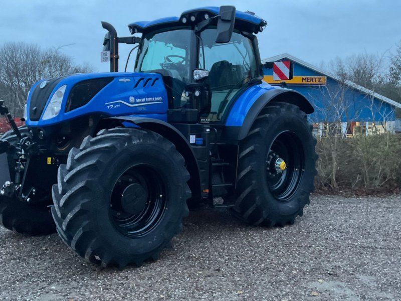 New Holland T7.270