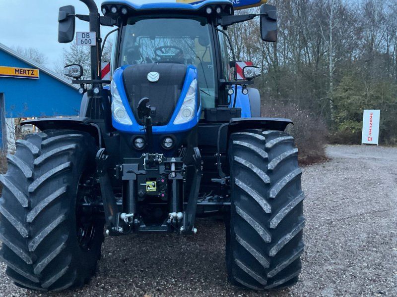 New Holland T7.270