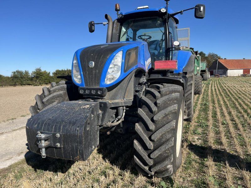 New Holland T8.330