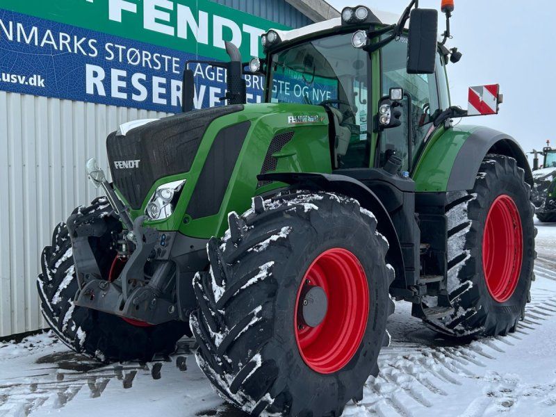 Fendt 828 Vario S4 Profi Plus