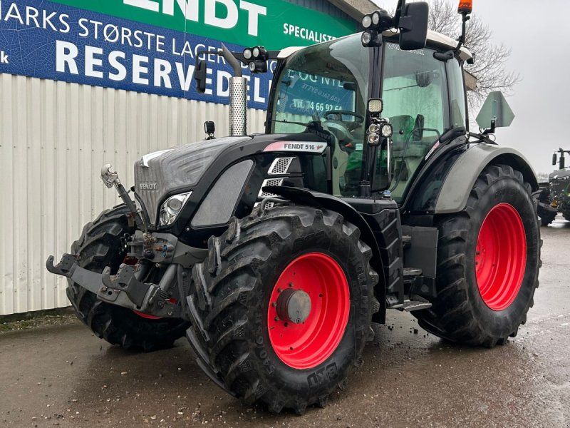 Fendt 516 Vario SCR Profi Plus