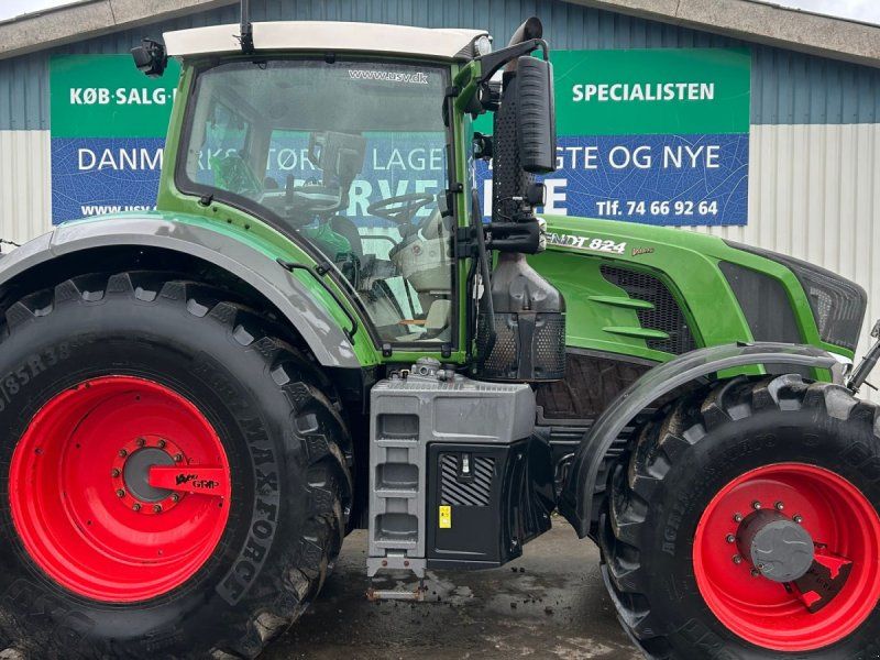 Fendt 824 Vario S4 Profi Plus  VarioGrip, Front PTO