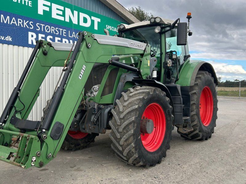 Fendt 824 Vario SCR Profi Med Q88 Frontlæsser