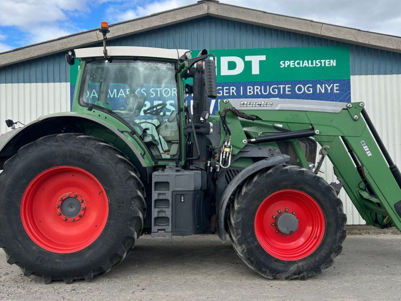 Fendt 824 Vario SCR Profi Med Q88 Frontlæsser