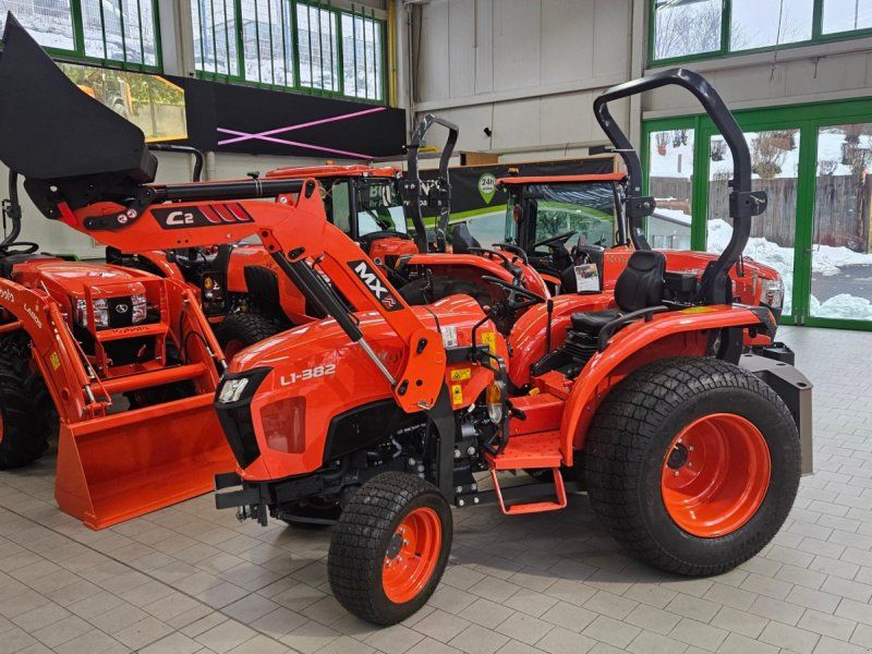 Kubota L1-382 D