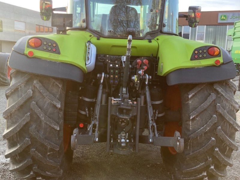 Claas Arion 470