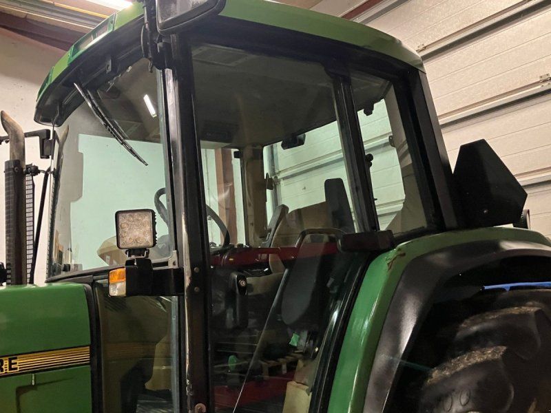John Deere 6900