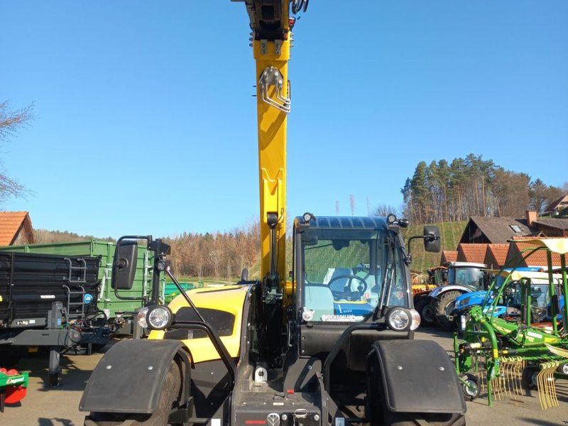 New Holland TH 7.42 Plus