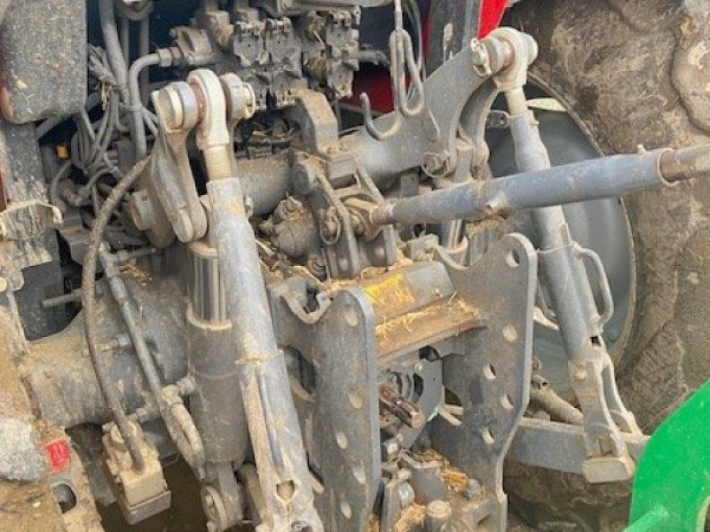 Massey Ferguson 5711 M D4 ES