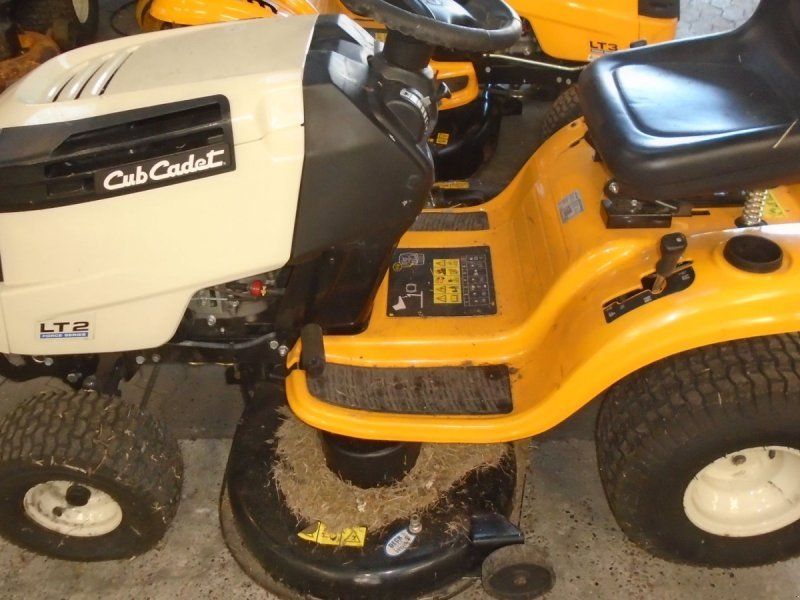 Cub Cadet LT2 107cm