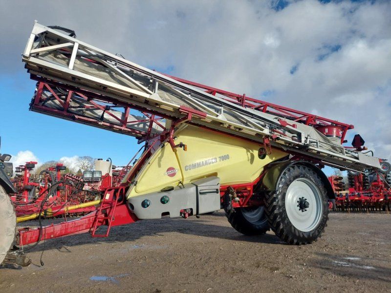 Hardi Commander 7000i 36 m Twin