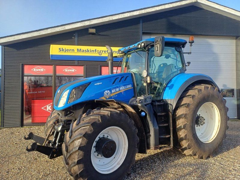 New Holland T7.315HD MY15