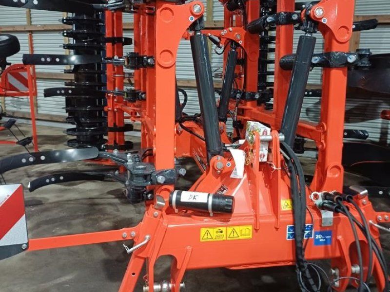 Kuhn CULTIMER L 400 R NSH