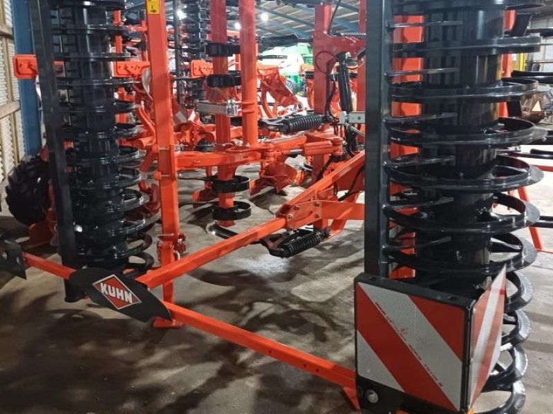 Kuhn CULTIMER L 400 R NSH