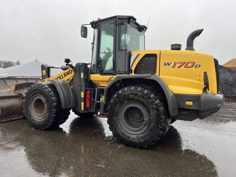 New Holland W170D LR