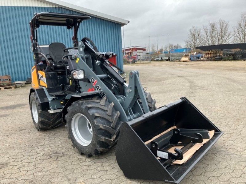 Giant G2700 HD Plus læsser