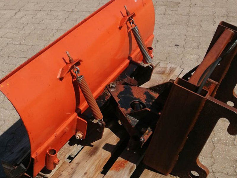 Brugt sneplov 125 cm. med Giant beslag