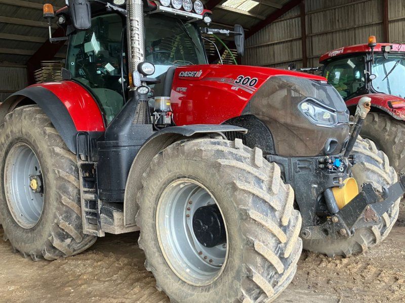 Case IH Optum 300 CVX