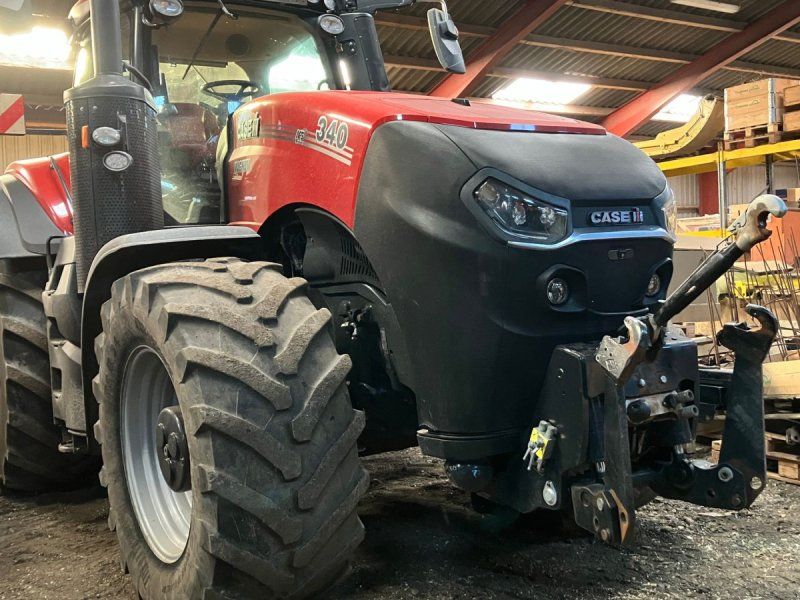 Case IH Magnum 340 CVXDrive AFS Connect