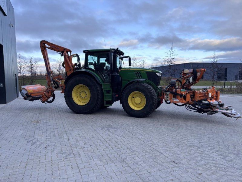 John Deere 6175R
