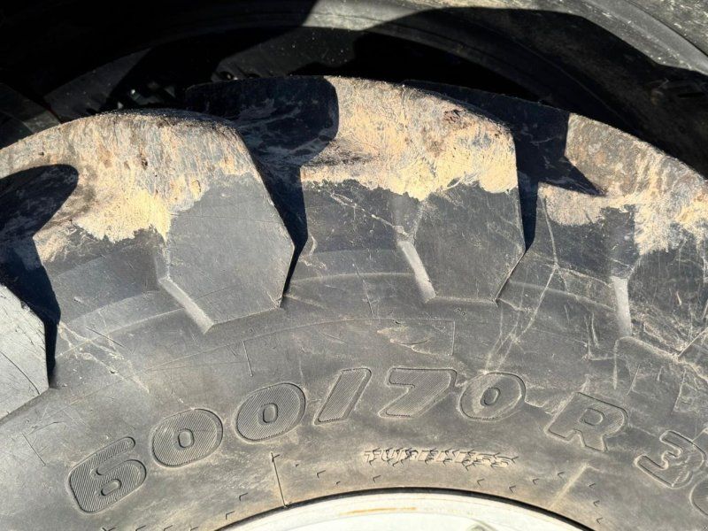 Case IH OPTUM 300 CVX