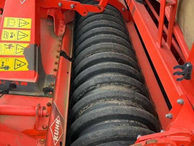 Kuhn COMBILINER 4M