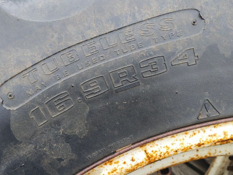 Goodyear 16.9R34 5-armet
