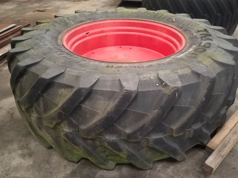 Trelleborg 710/75 R42  1 stk.
