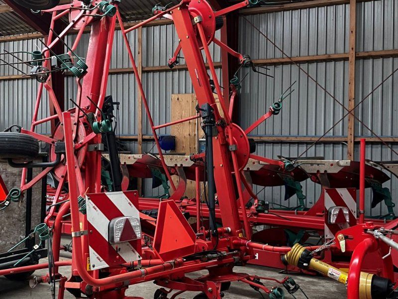 Kverneland Taarup 8076