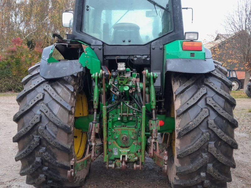 John Deere 6910 PowerQuad  TLS med ÅLØ 980 frontlæsser og trykluftbremser