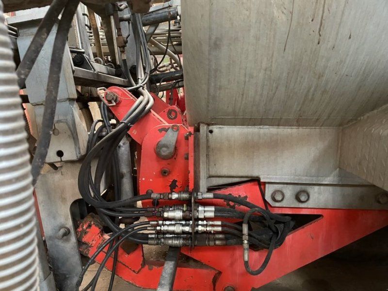 20.000l gyllevogn med 24 m bom Galvaniseret