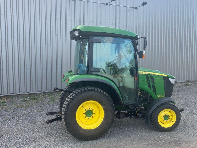 John Deere 3033 R