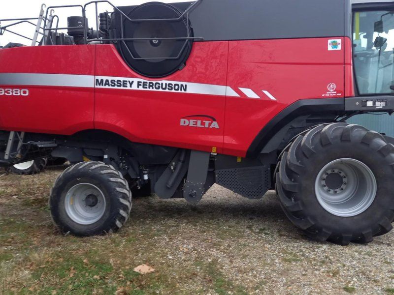 Massey Ferguson 9380 DELTA med 35 fods Powerflow