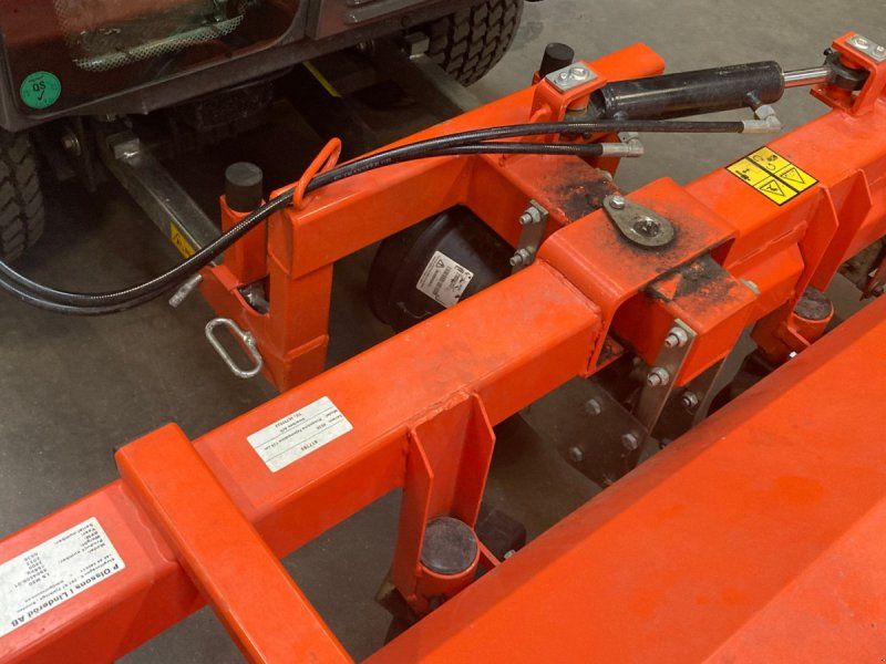 Husqvarna Fejemaskine med sving 5904500-01