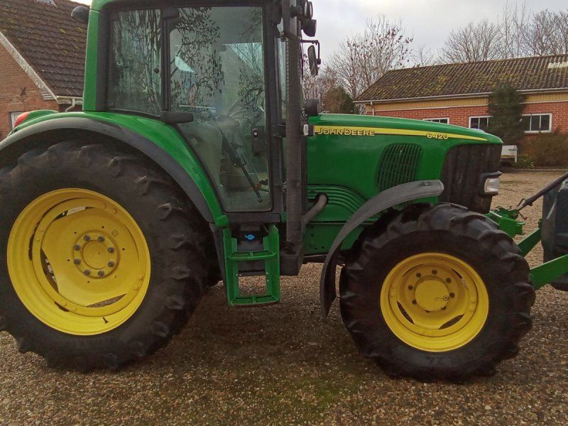 John Deere 6420