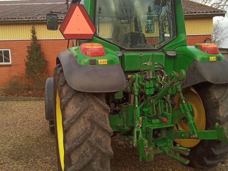 John Deere 6420
