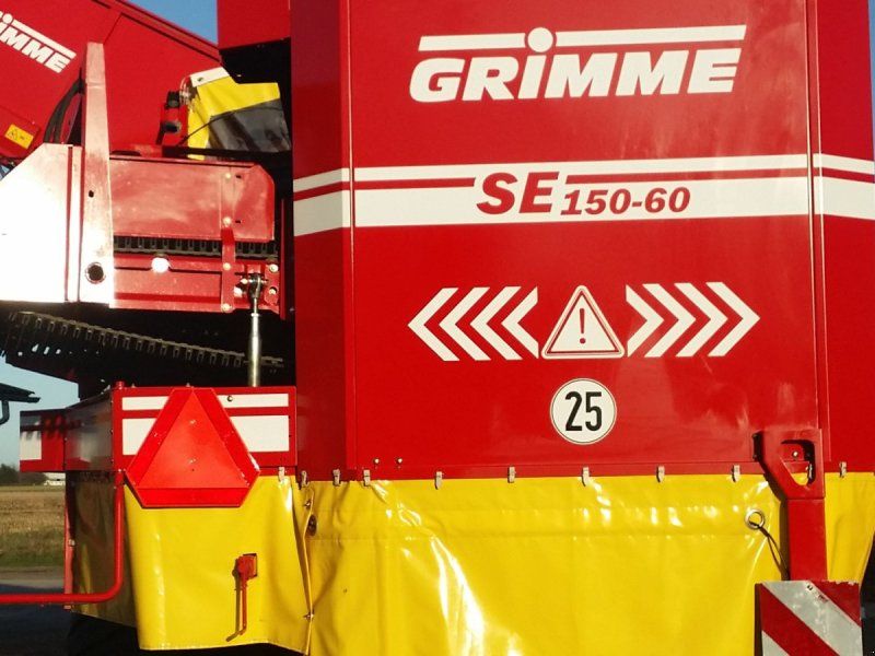 Grimme SE 150-60 UB XXL Ny maskine årg.  kun kørt 129 ha med hjultr