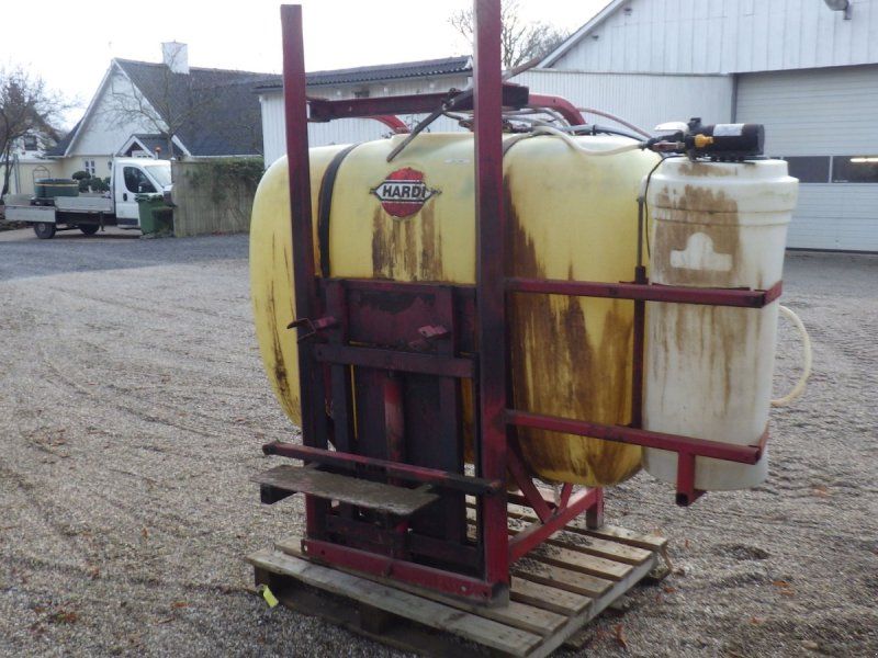 Hardi 850 liter fronttank