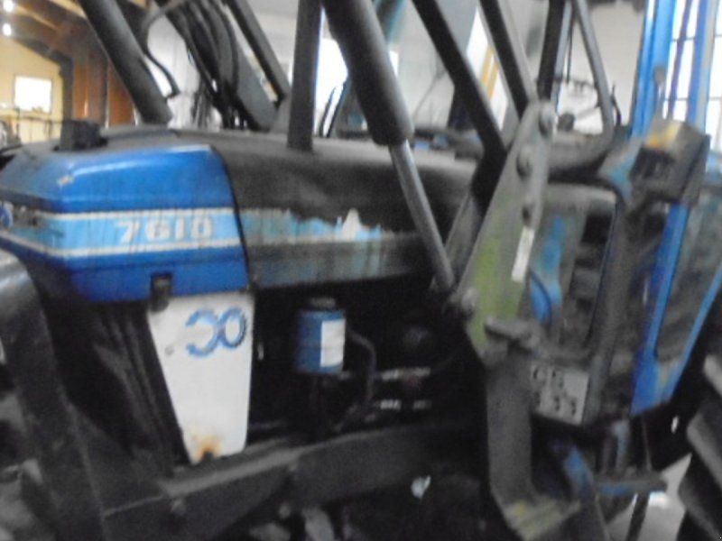 Ford 7610 II med Frontlæsser