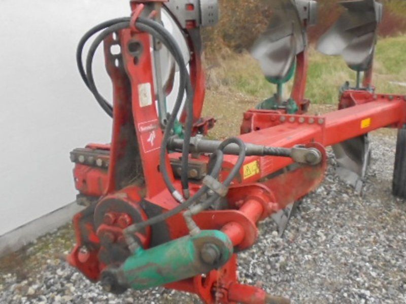 Kverneland f 160 3furet