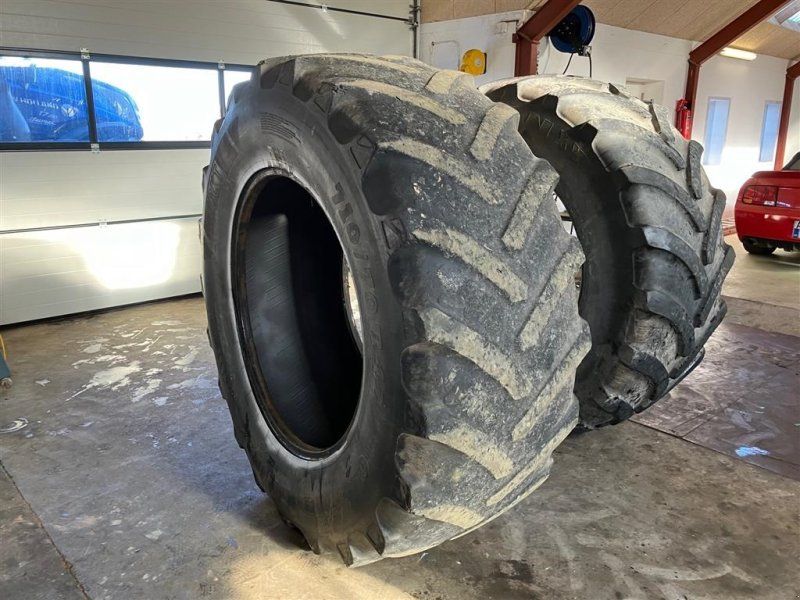 Vredestein 710/70R42