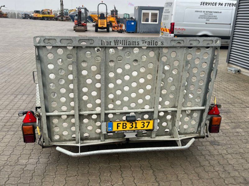 Ifor Williams GH 126 3500kg maskin skal ikke synes