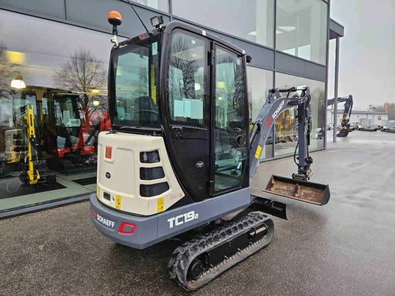 Schaeff tc19-2