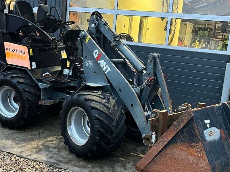 Giant V452T HD