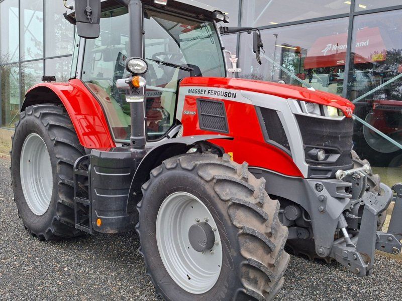 Massey Ferguson 6S.145 Dyna 6 clucive