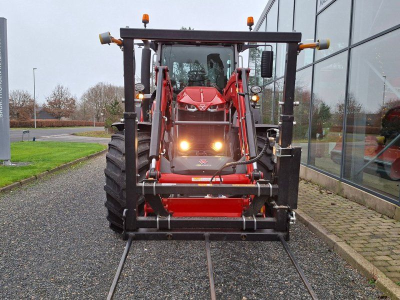 Massey Ferguson 8S.305 Dyna VT